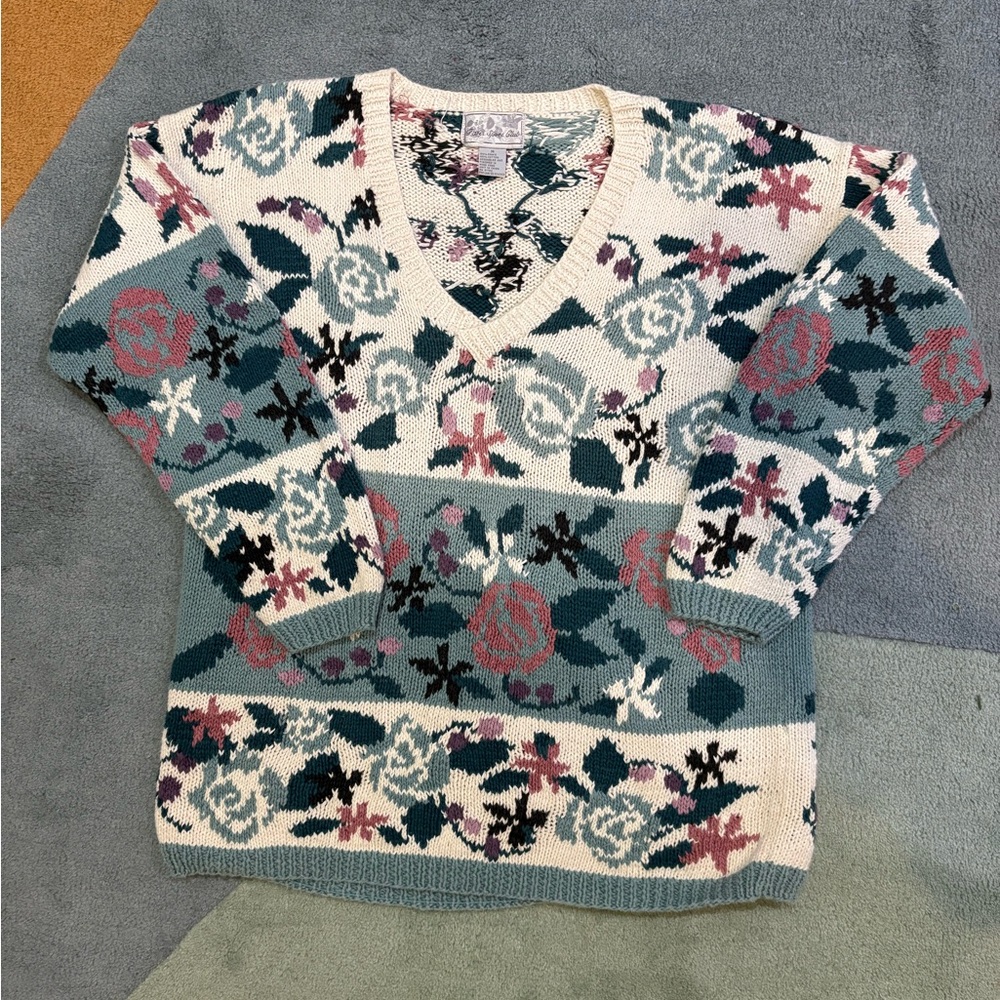 VTG 90's Floral Knit V-Neck Sweater